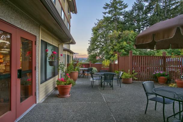 Clearbrook Inn Senior Living Facility