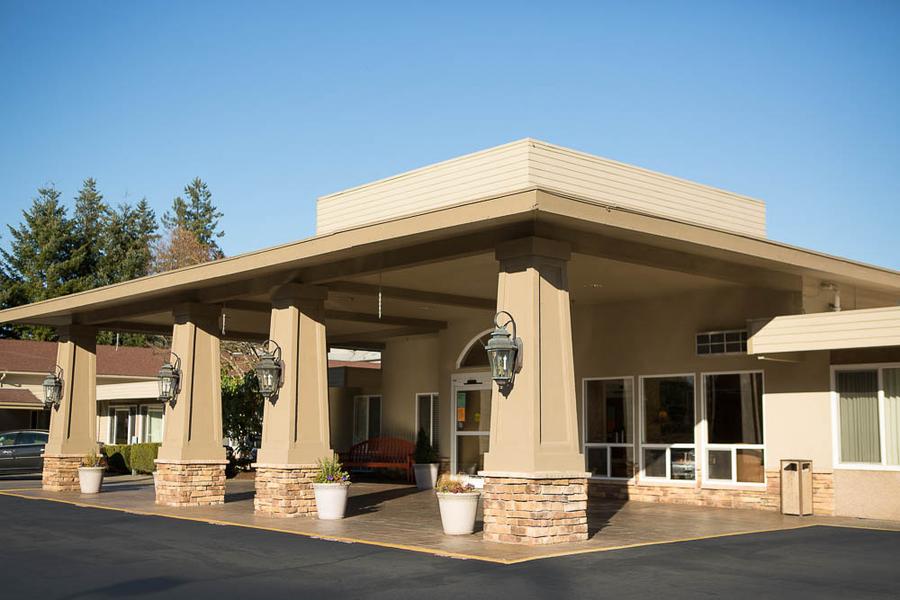 Life Care Center of Port Orchard photo 2