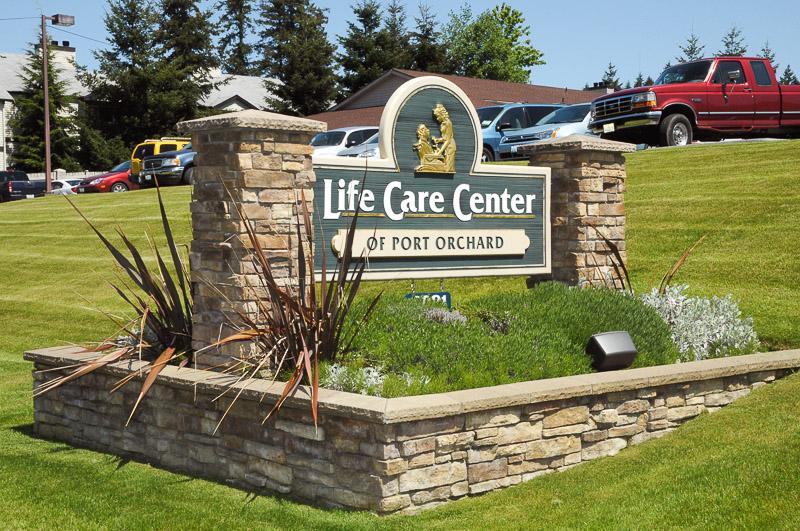 Life Care Center of Port Orchard photo 3